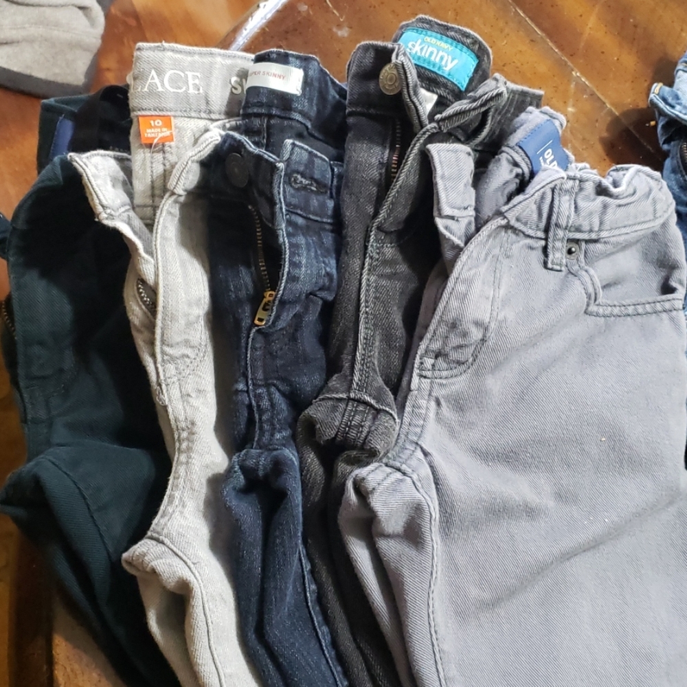 Boys size 10 pants.